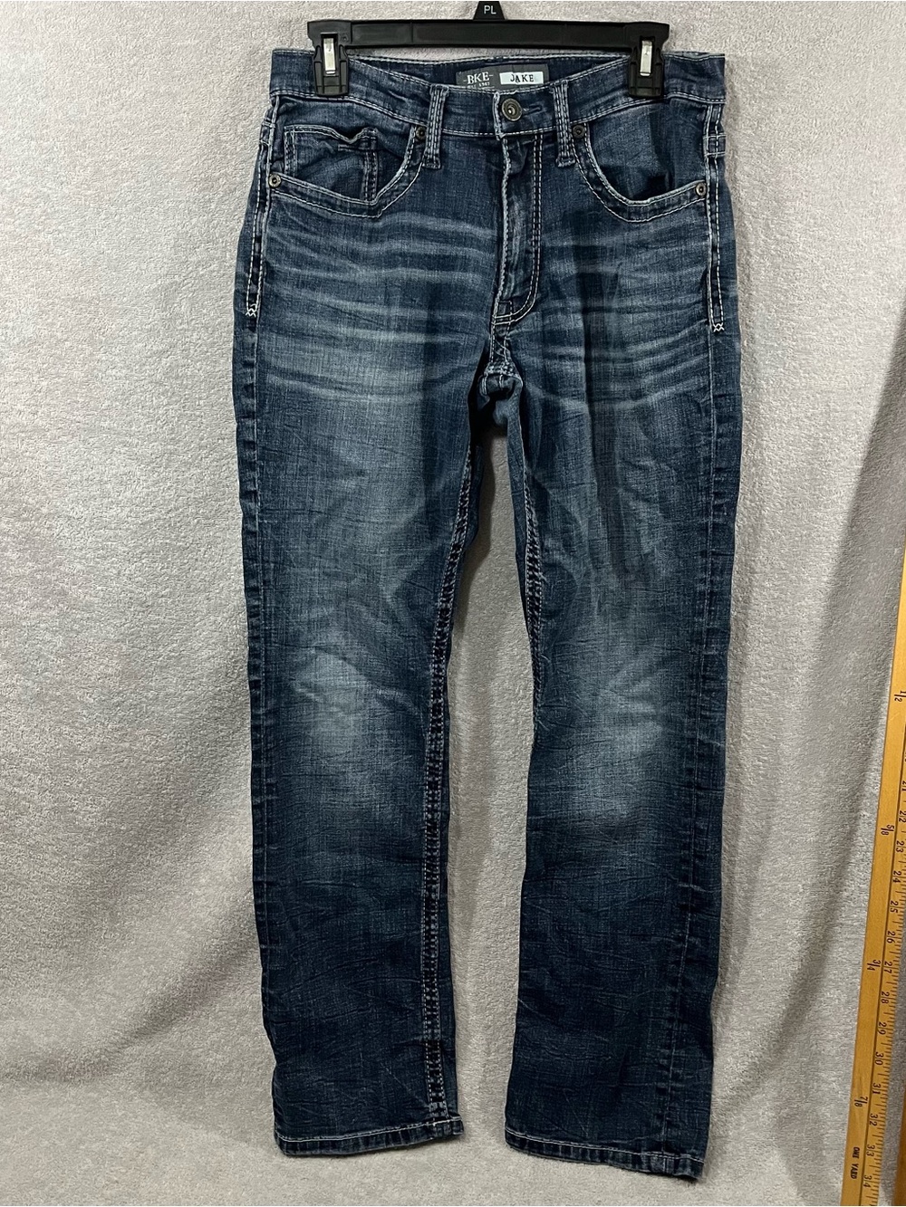 BKE Buckle Jake Straight Jeans Mens 30x30 Blue Wash Stretch Distressed Denim